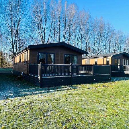 Loki'S Retreat Lodge With Hot Tub Йорк Экстерьер фото
